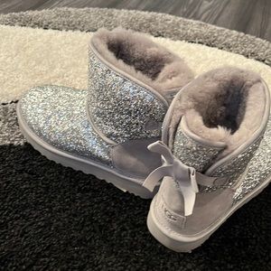 Ugg sparkle bow boots
